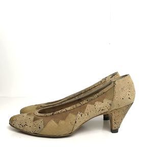 Stuart Weitzman Mr Seymour Leather Pumps